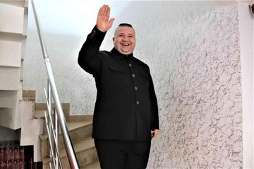 Kim Jong-un'a benzerliği ile ün saldı, dünyanın dört bir tarafından teklif yağıyor