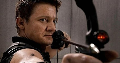 « Je suis sorti du coaltar et en convalescence » : Jeremy Renner est rentré chez lui