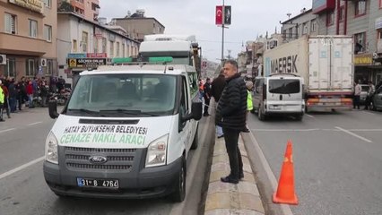 Hatay'da kamyonun çarptığı kadın hayatını kaybetti (2)