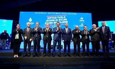 CHP'Lİ BÜYÜKŞEHİR BELEDİYE BAŞKANLARI İSTANBUL'DA TÖRENE KATILDI