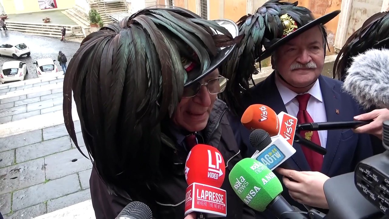 Lollobrigida, l'omaggio dei Bersaglieri: "Un'icona che ha saputo incarnare i nostri valori"