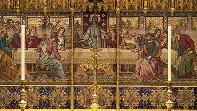 Igreja da Inglaterra aceita abençoar casais homossexuais, mas não casá-los