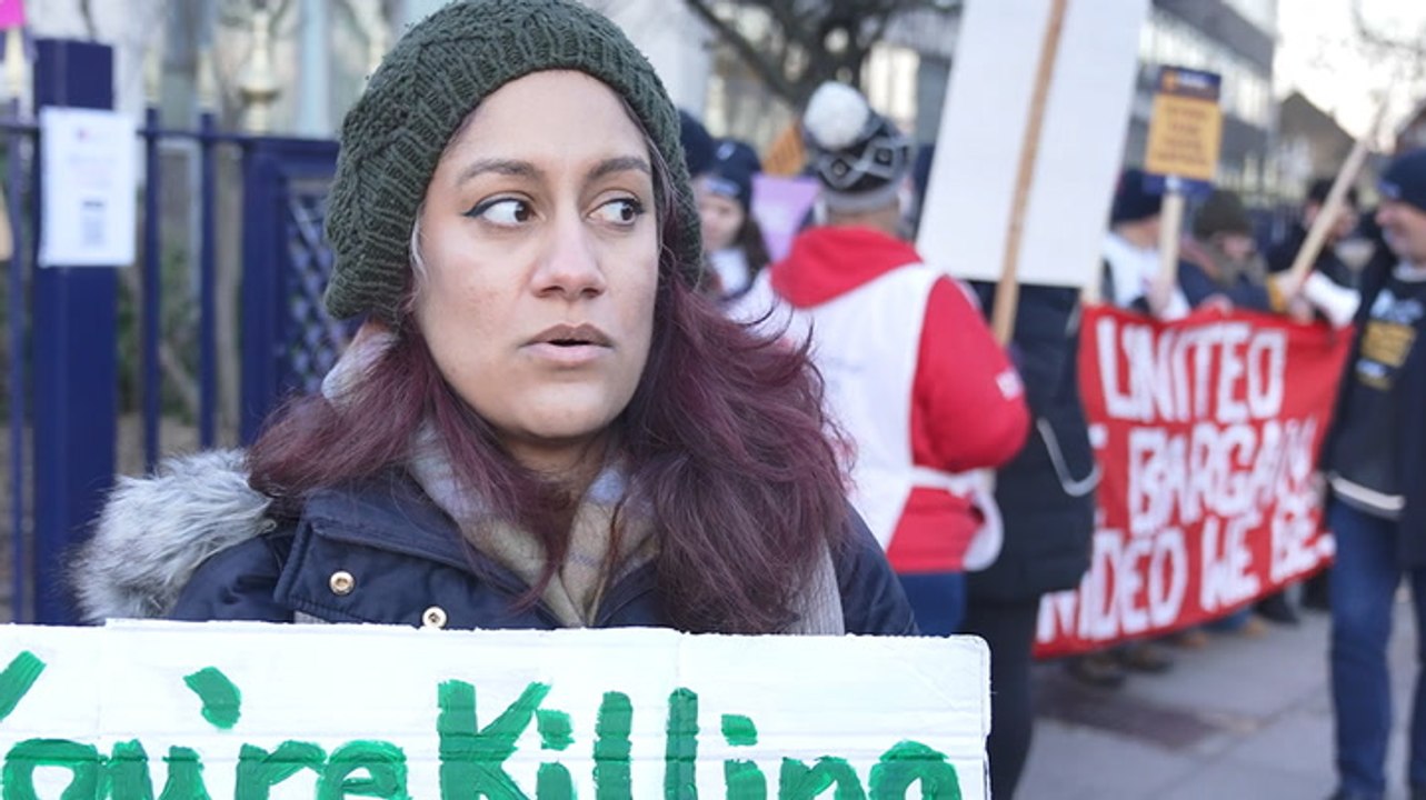 Tearful NHS nurse says she can ‘barely make ends meet’ as she breaks down on picket line
