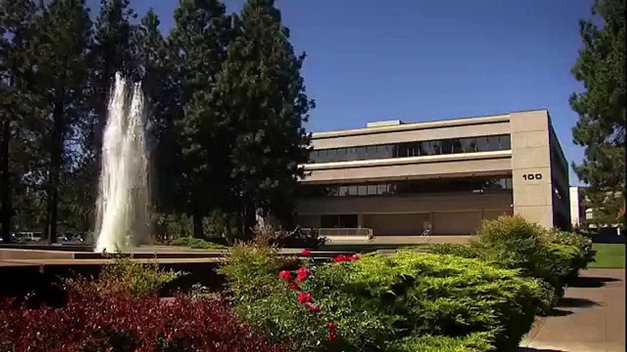 Weeds - Se8 - Ep06 - Allosaurus Crush Castle HD Watch