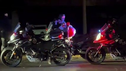 Ladrones que acababan de robar camioneta lograron escapar tras persecución el Lázaro Cárdenas