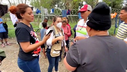 Migrantes buscam em um aplicativo uma maneira de entrar nos EUA