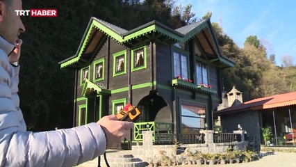 Rize'de 360 derece dönebilen ahşap ev ilgi odağı oldu