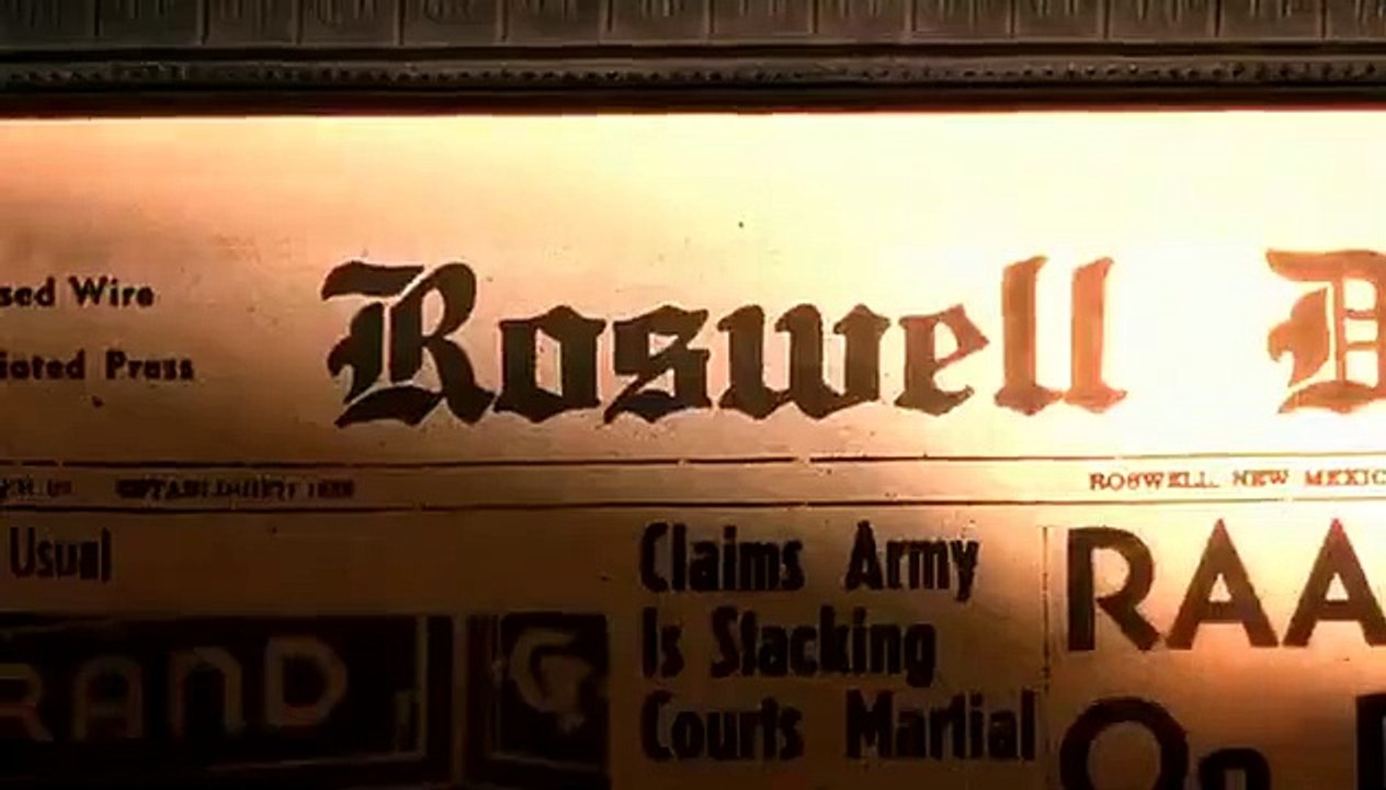 Roswell - Se2 - Ep04 HD Watch