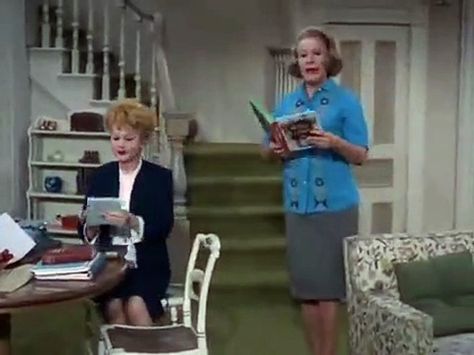 The Lucy Show - Se2 - Ep27 HD Watch