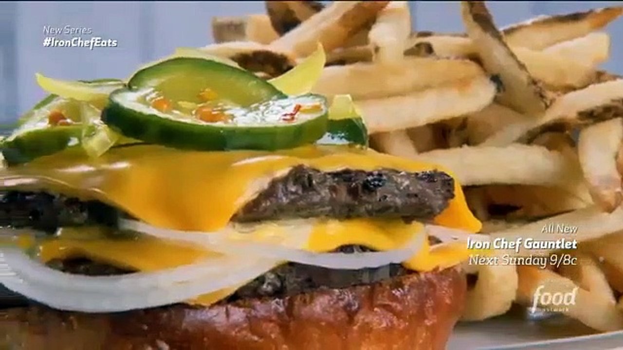 Iron Chef Eats - Se1 - Ep01 - Beloved Burgers HD Watch