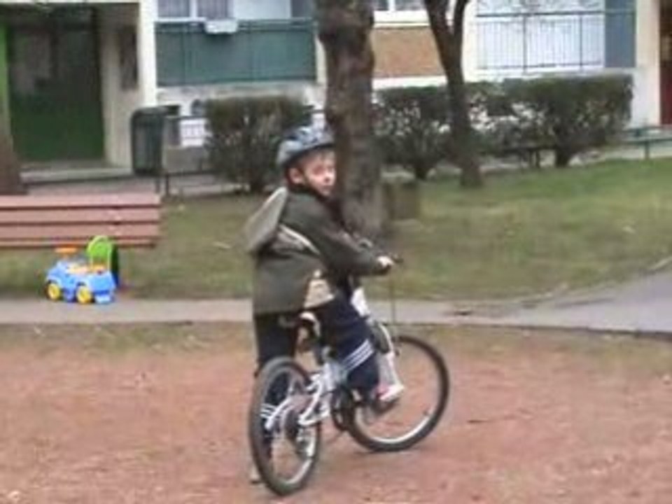 Cédric et Julie au parc