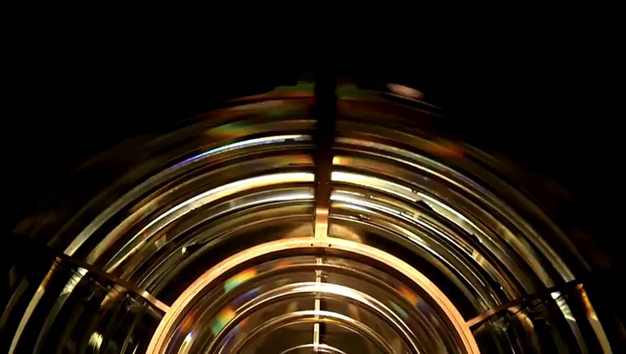 Mysteries at the Museum - Se23 - Ep05 - Dark Lighthouse, Possessed By Mur-'der And Loveland Frogman HD Watch