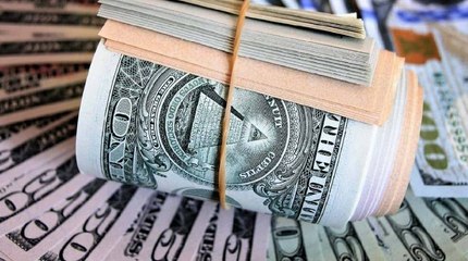 El dólar cerró la semana con una nueva caída que ilusiona a los colombianos