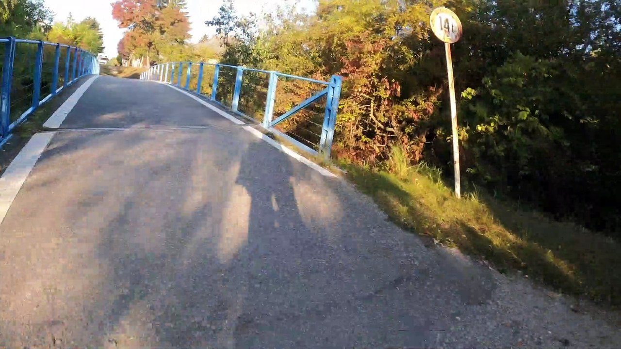 Den Marchfeldkanal entlang zum Badeteich Gerasdorf (Time Lapse)