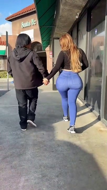 Ayuda se me juntaron mis novias.