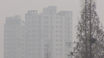 [날씨] 오늘 황사·中 스모그 유입...밤사이 곳곳  비·눈 / YTN