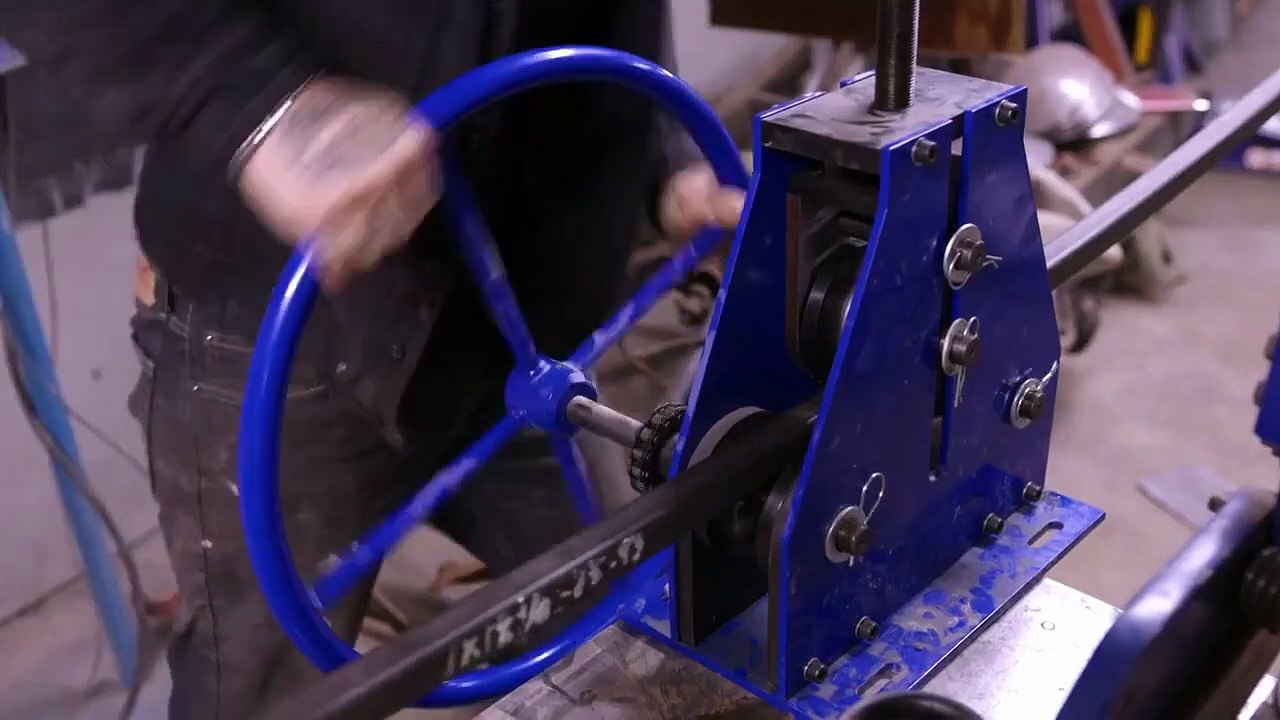 Bad Chad Customs - Se2 - Ep09 - Roadster Reveal HD Watch