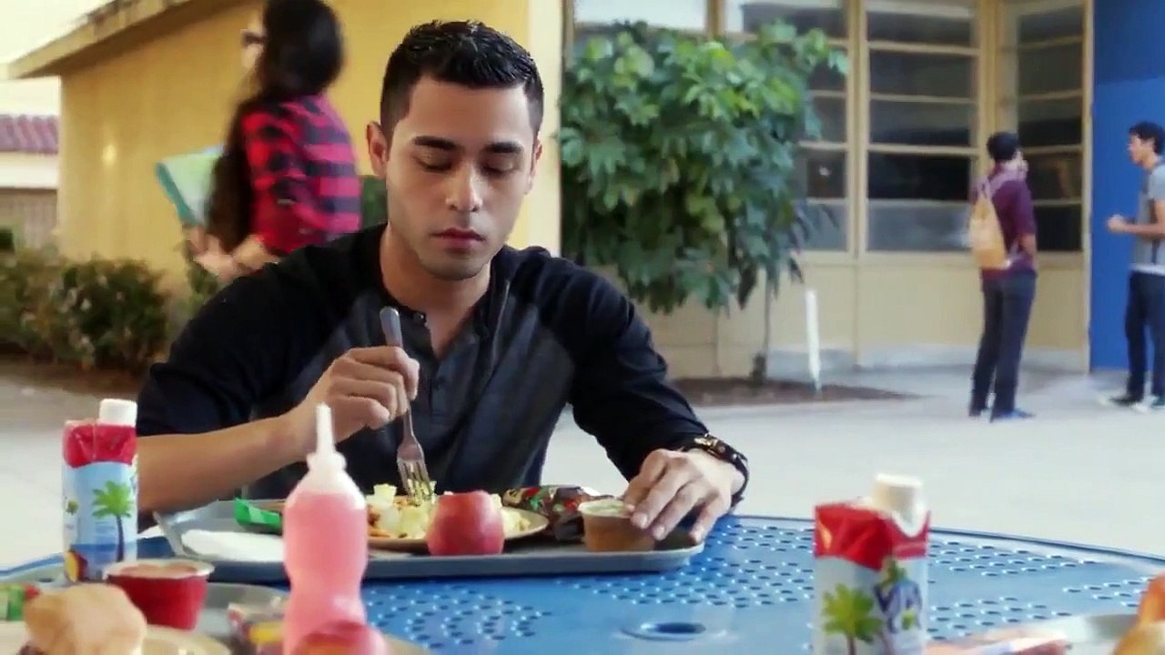 East Los High - Se3 - Ep11 - Playing With My Balls HD Watch