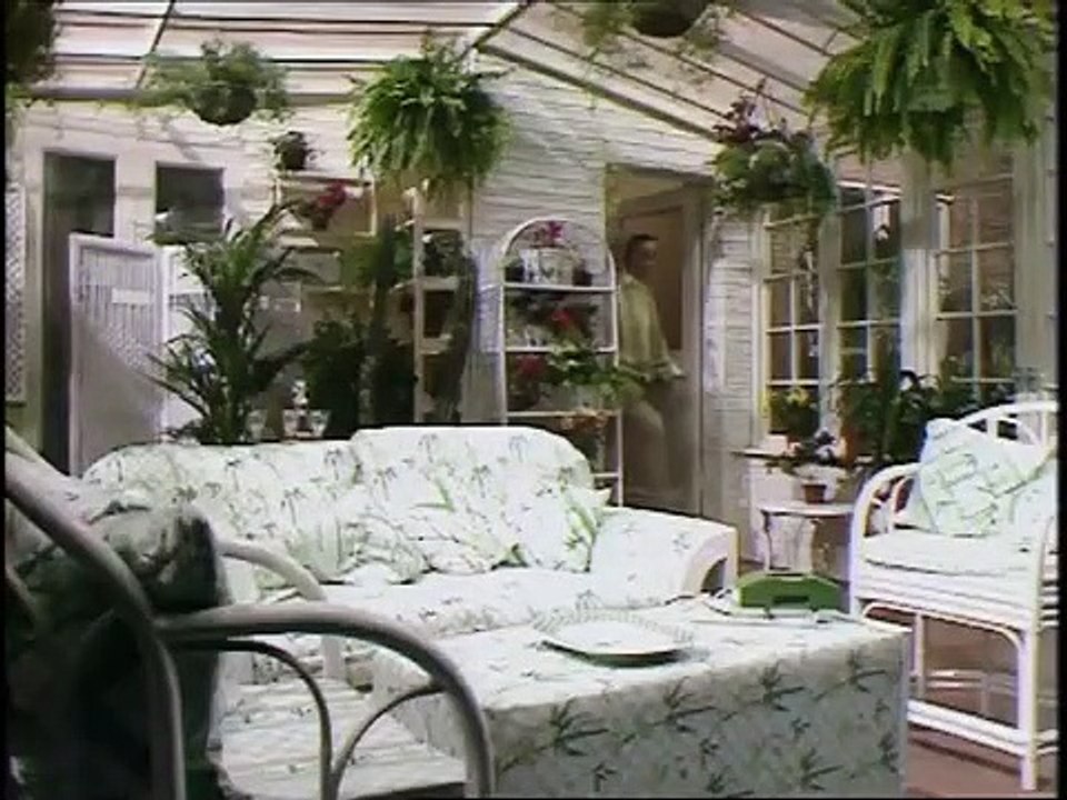 Ever Decreasing Circles - Se2 - Ep05 HD Watch