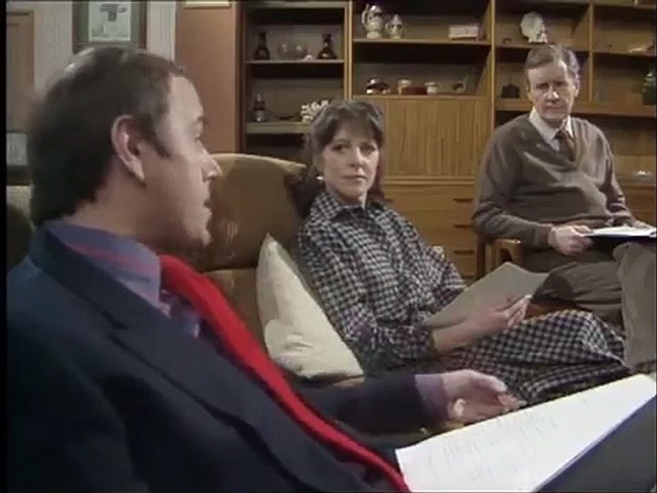 Ever Decreasing Circles - Se1 - Ep05 HD Watch