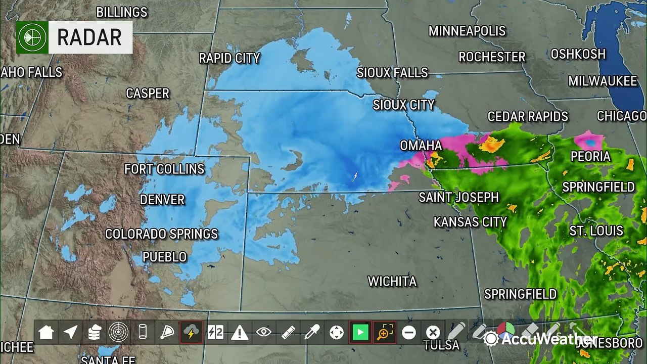 How Nebraska road crews are tackling snowy conditions