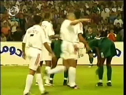 الشوط الاول لمبارة ليبيا و مصر 1_2 تصفيات كاس افريقيا وكاس العالم 2006 بتعليق عصام الشوالي