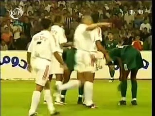 الشوط الاول لمبارة ليبيا و مصر 1_2 تصفيات كاس افريقيا وكاس العالم 2006 بتعليق عصام الشوالي
