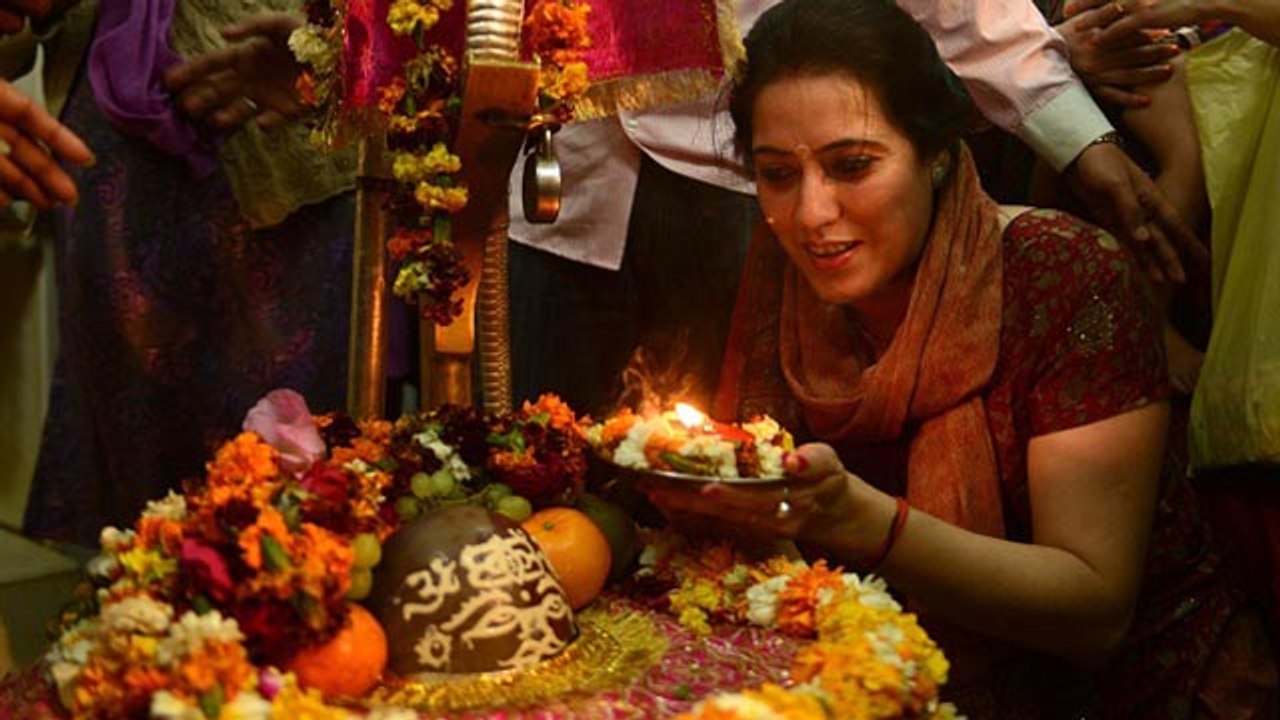 Guru Pradosh Vrat 2023 : गुरु प्रदोष व्रत पूजा विधि | Guru Pradosh Vrat Puja Vidhi | Boldsky