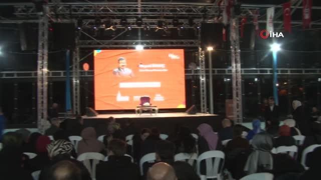 Beyoğlu'nda Hayati İnanç'ın katılımıyla Can Veren Pervaneler programı gerçekleştirildi