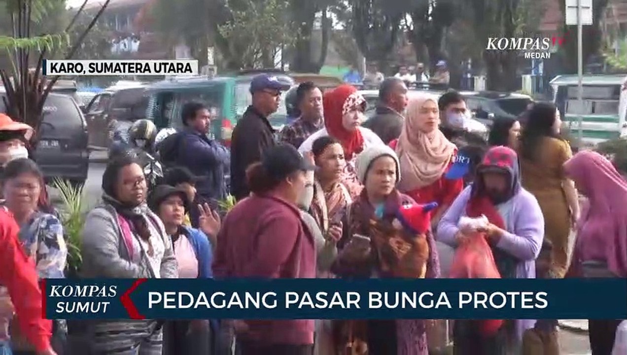 Pedagang Bunga di Lokasi Wisata Mejuah-Juah Protes Ke Kantor Bupati