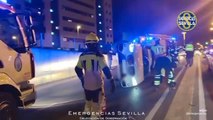 Vuelca un coche en Sevilla tras perder el control su conductora