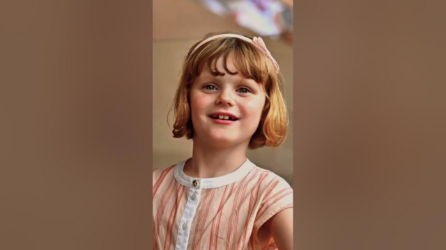 Gabriella de Monaco - nouvel apparition splendide au bras de ses parents Albert et Charlene si fiers