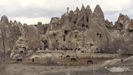 Kayak merkezlerindeki kar sıkıntısı Kapadokya'da yarıyıl tatilinde beklentileri artırdı