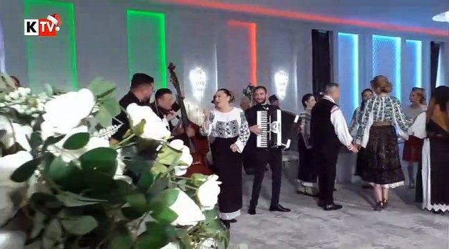 Lili Ciortan - Trece anul ca si-o zi (Show de Anul Nou - Kapital TV 2023)