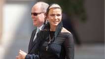 VOICI - Albert et Charlène de Monaco seront-ils présents au couronnement de Charles III ? Le prince répond