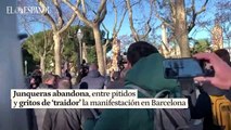 Junqueras abandona, entre pitidos, abucheos y gritos de 'traidor' la manifestación independentista contra la cumbre hispano-francesa en Barcelona