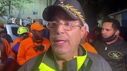 Download Video: La Vega: Derrumbe de edificio dejó una persona fallecida