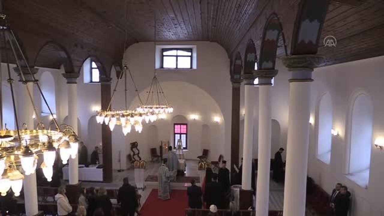 Fener Rum Patriği Bartholomeos ayin yönetti