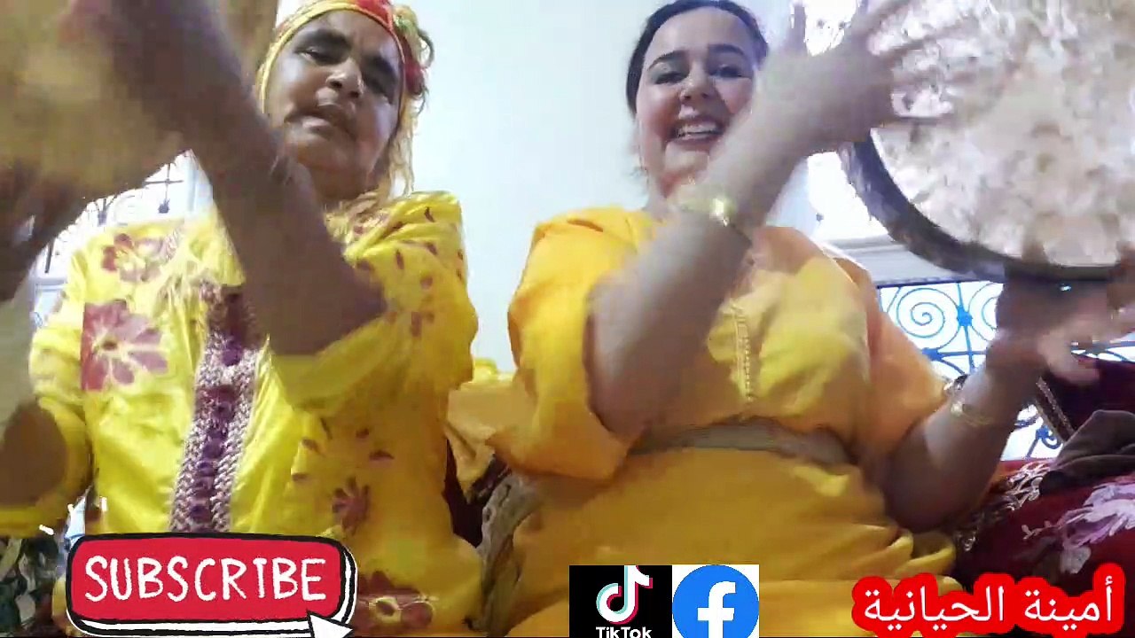 أمينة الحيانية مع فرقة العربيات عشية نايضة ثراث الحياينة أغاني الزمن الجميل