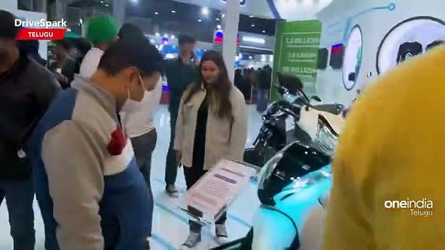 Auto Expo 2023: Greaves EV Scooter Walkaround | Arun Teja | TELUGU DriveSpark