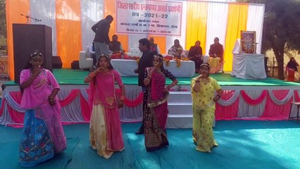 बच्चों ने दिखाई वैज्ञानिक प्रतिभाए इंस्पायर अवार्ड की जिला स्तरीय प्रदर्शनी शुरू