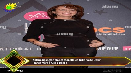 Valérie Bonneton chic et coquette en taille haute, Jarry  par sa mère à Alpe d'Huez !