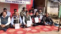 Indefinite strike demonstration of lab technicians started for 13 point demands