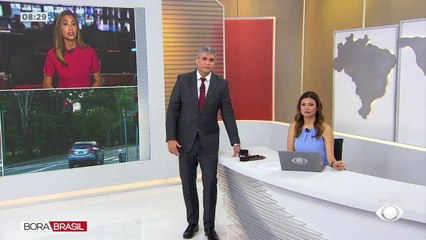 Conversões mesmo no semáforo vermelho 19/01/2023 12:48:26