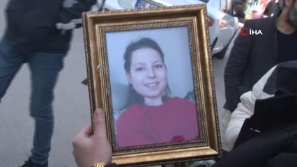 Trafik kazasında hayatını kaybeden Rabia gözyaşlarıyla son yolculuğuna uğurlandı