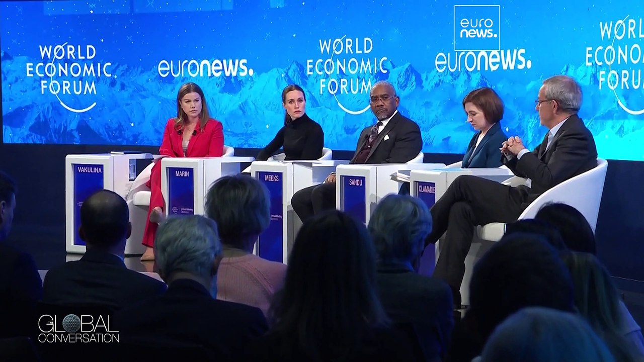 "Guerra en Ucrania: Año 2": debate en el Foro Económico de Davos moderado por Euronews