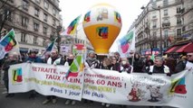 Fransa'da emeklilik reformuna karşı protestolara 1 milyondan fazla kişi katıldı