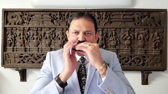 Gata Rahe Mera Dil - Film Guide 1965 - Vintage Classic Song on Harmonica Live Performance by Mukund Kamdar