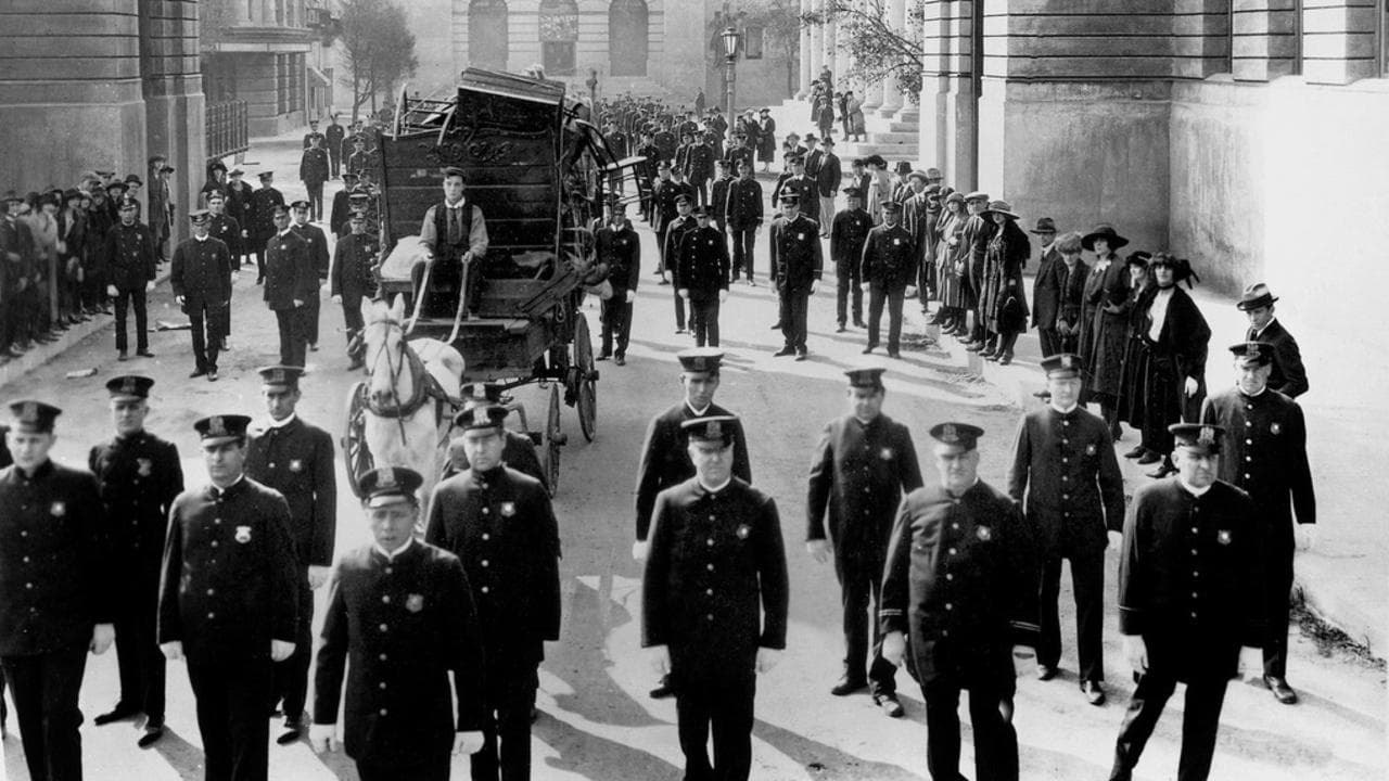 Cops (1922) | Full Movie