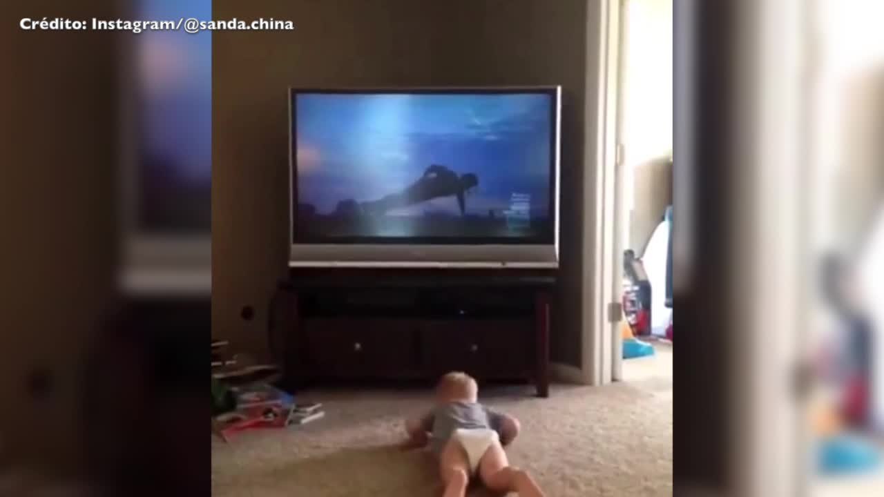 ¡Mini Rocky! El video viral de un bebé entrenan...